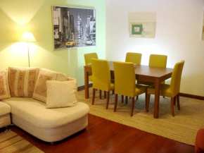 One bedroom appartement with furnished balcony and wifi at Funchal 7 km away from the beach